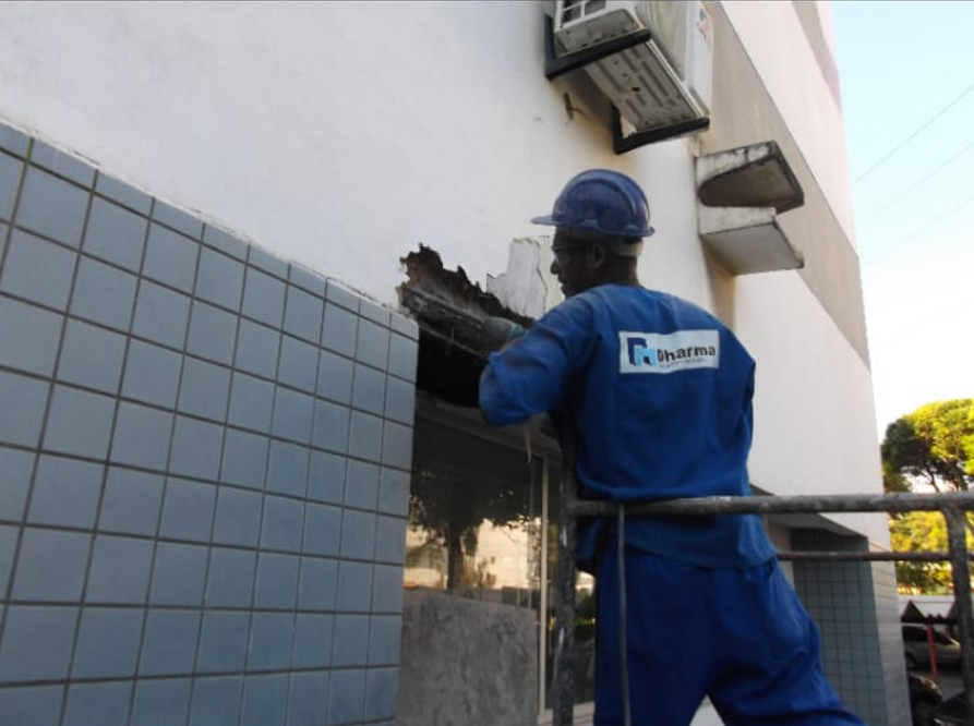 EDF Summer Time: recuperação estrutural e impermeabilização de coberturas.