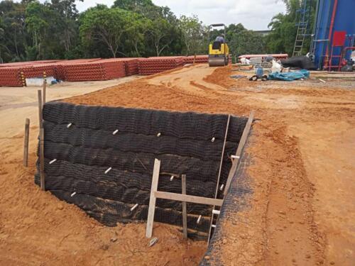 Fábrica da Asperbras, Simões Filho - Controle de Compactação de Aterro p/ contenção do tipo solo reforçado